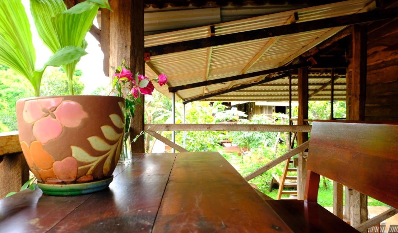 Plei Homestay & Cafe Pleiku Exteriör bild